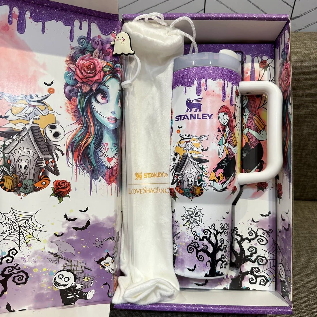 🔥40oz sally x jack Skellington Tumbler Noctilucent 🚚 Free shipping - Luxlany